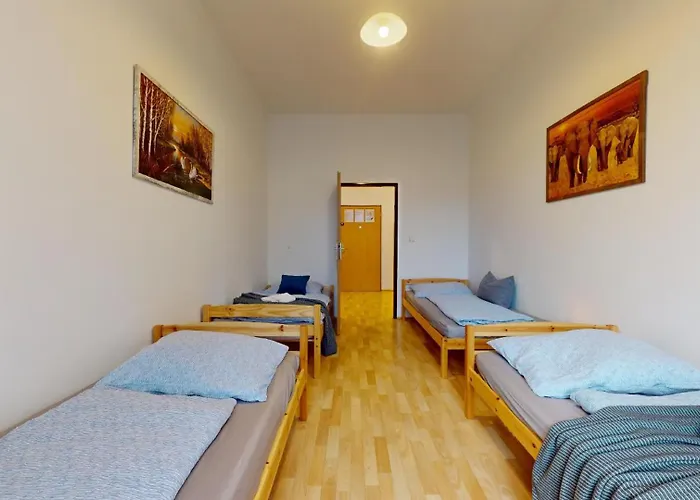 Appartamento Topolová 909b *